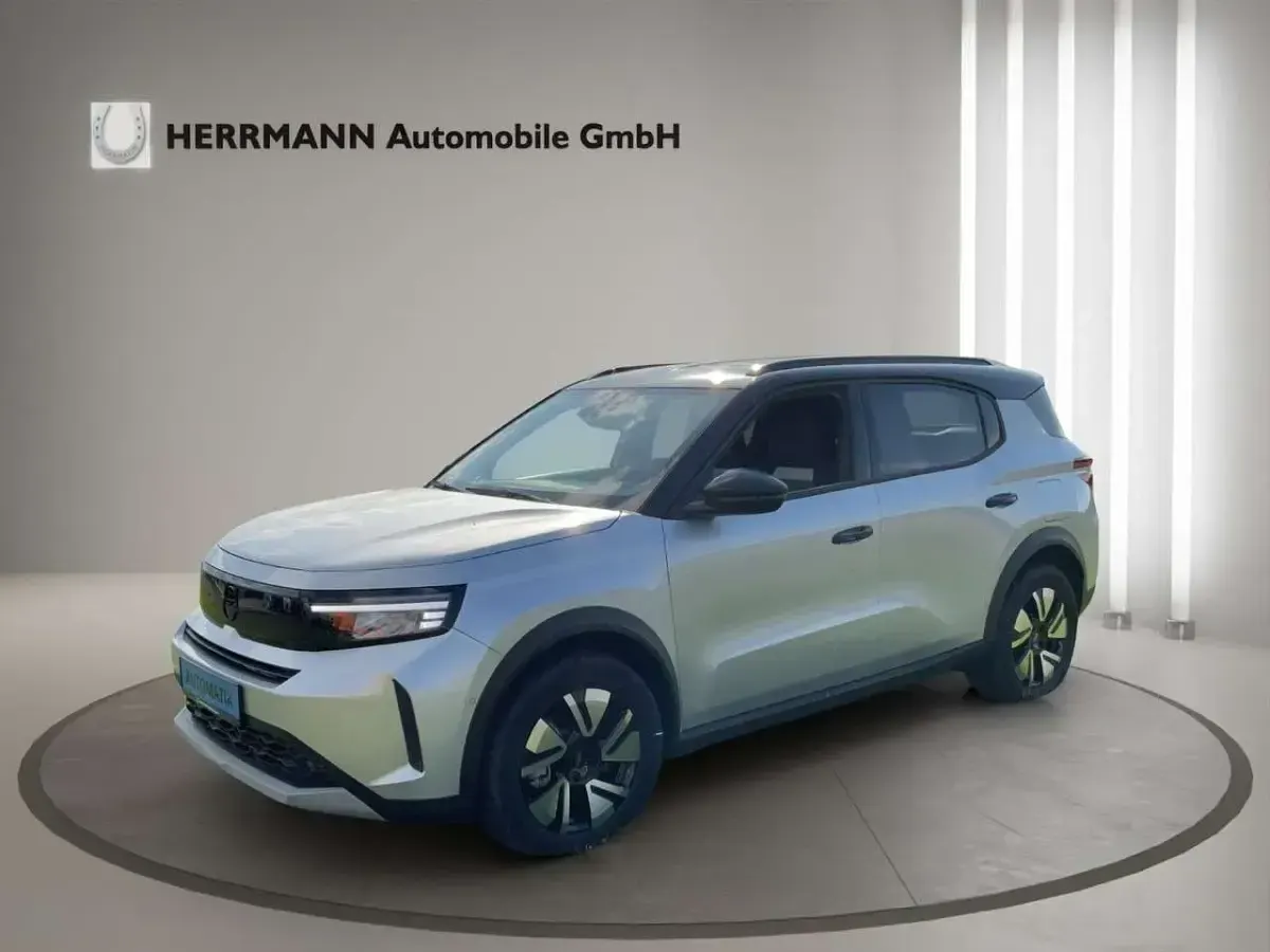 Neu Opel Frontera 145 PS (106 kW) 2025 Grau SUV