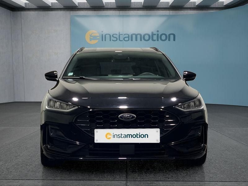 Gebraucht Ford Focus ST-Line X 155 PS (114 kW) 2024 Schwarz Kombi