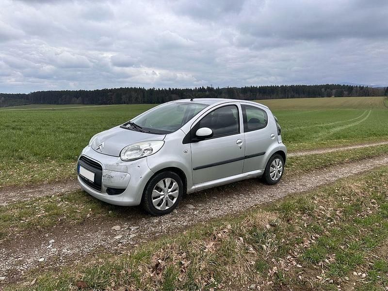 Gebraucht Citroën C1 68 PS (50 kW) 2011 Silber Kleinwagen