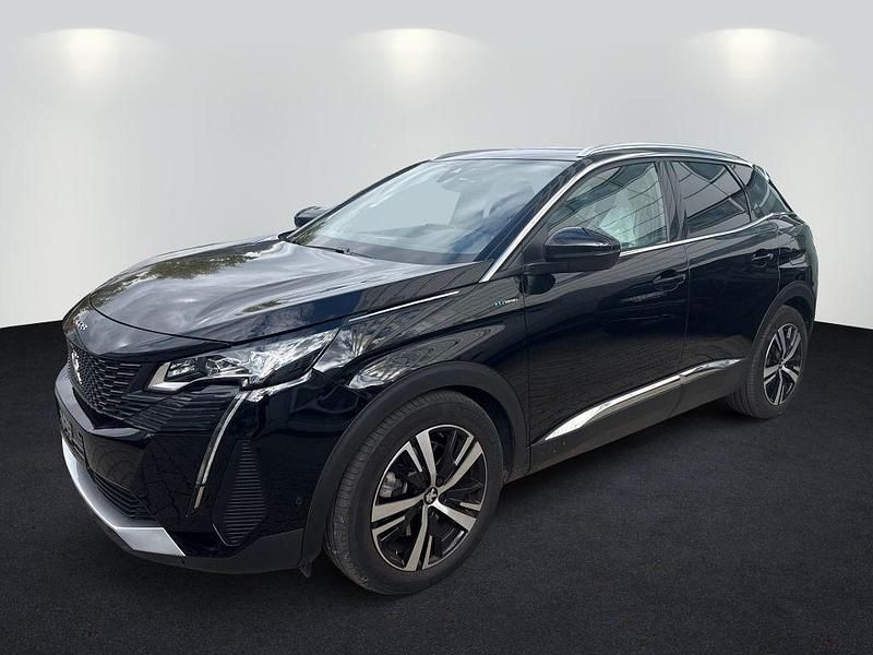 Lackierung schwarz perla nera/metallic k (metallic) Gebraucht 2021 Peugeot 3008 GT SUV | 26.490 € (Teuer) - Bild 1/4