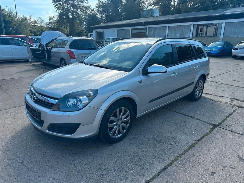 Usata Opel Astra 105 CV (77 kW) 2006 Argento Station wagon
