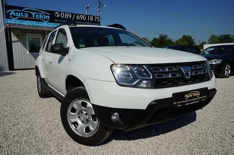 Gletscherweiss Gebraucht 2016 Dacia Duster Lauréate SUV | 8.950 € (Fairer Preis) - Bild 1/3