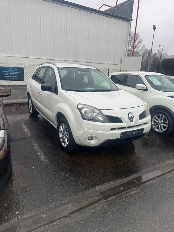 Gebraucht Renault Koleos Expression 171 PS (125 kW) 2009 Weiß SUV