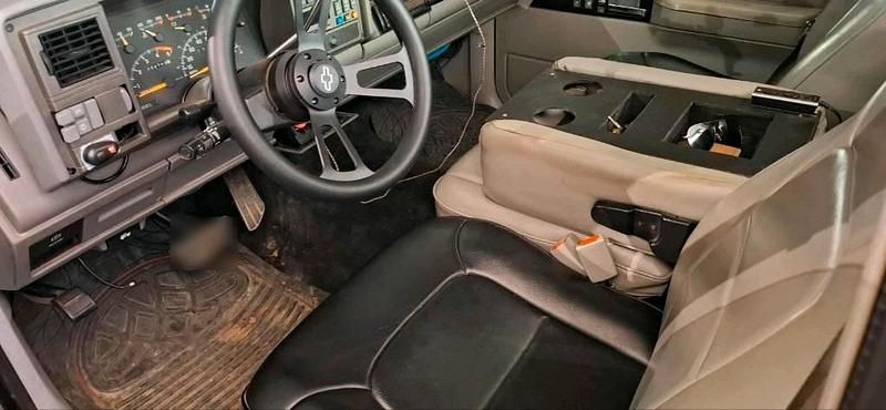 Occasion Chevrolet C1500 160 ch (117 kW) 1993 Noir SUV