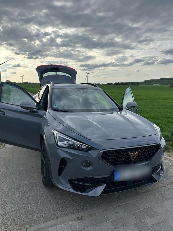 Grau Gebraucht 2020 Cupra Formentor VZ SUV | 27.500 € (Fairer Preis) - Bild 1/4