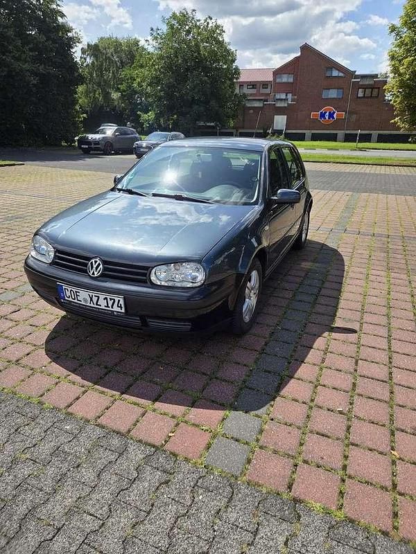 Gebraucht 2002 VW Golf IV Limousine | 1.500 € (Fairer Preis) - Bild 1/4