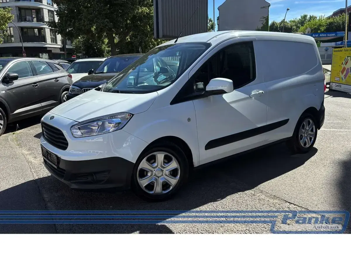 Gebraucht Ford Transit Trend 101 PS (74 kW) 2017 Frozen white Van / Kleinbus