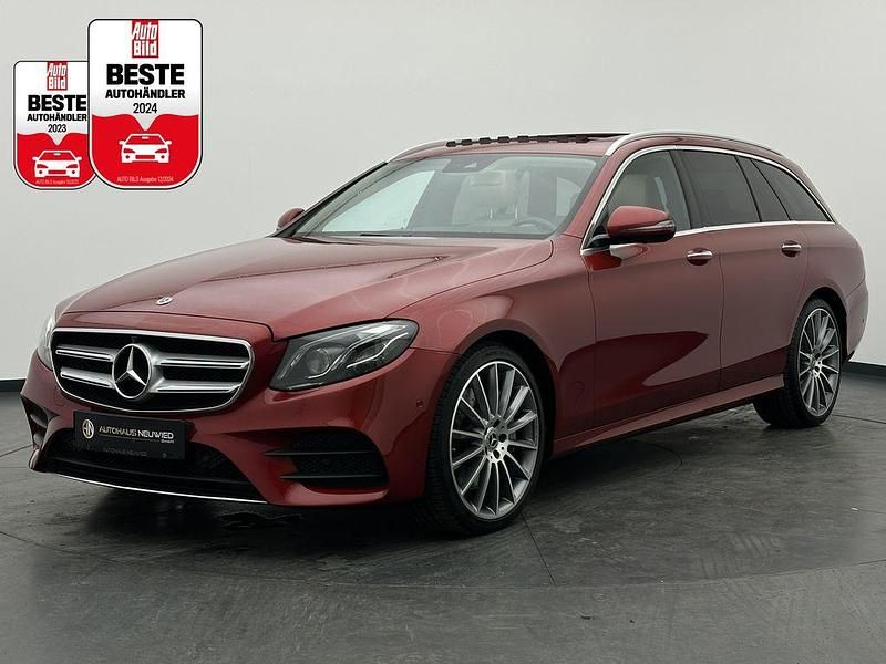 Rot Gebraucht 2018 Mercedes E400 AMG Limousine | 35.900 € (Fairer Preis) - Bild 1/4