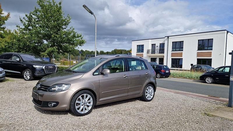 Braun Gebraucht 2009 VW Golf Plus Cross Highline Van / Kleinbus | 3.950 € (Fairer Preis) - Bild 1/4