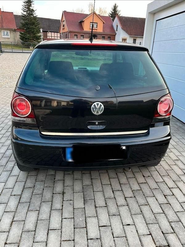 Gebraucht VW Polo 80 PS (58 kW) 2006 Schwarz Kleinwagen