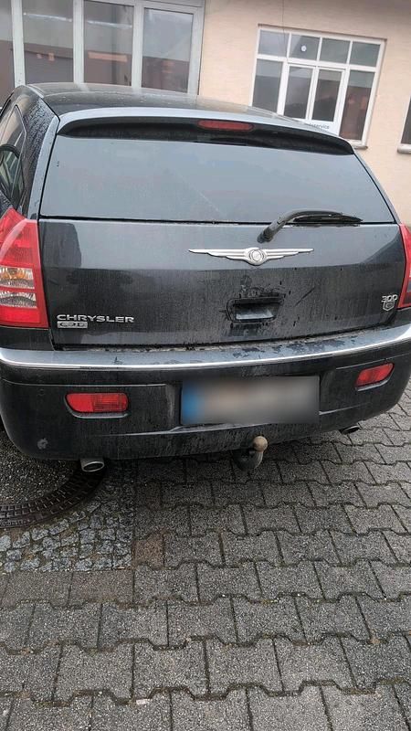 Gebraucht Chrysler 300C 218 PS (160 kW) 2010 Schwarz Kombi