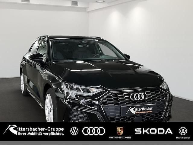 Mythosschwarz metallic Gebraucht 2023 Audi A3 Sportback e-tron S-Line Kleinwagen | 26.450 € (Guter Preis) - Bild 1/4