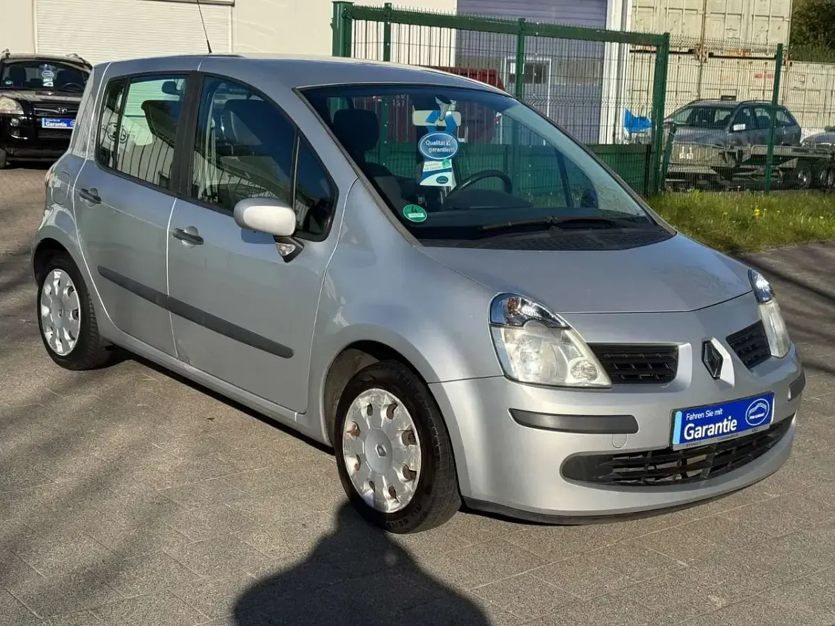 Usata Renault Modus 75 CV (55 kW) 2007 Grigio Monovolume