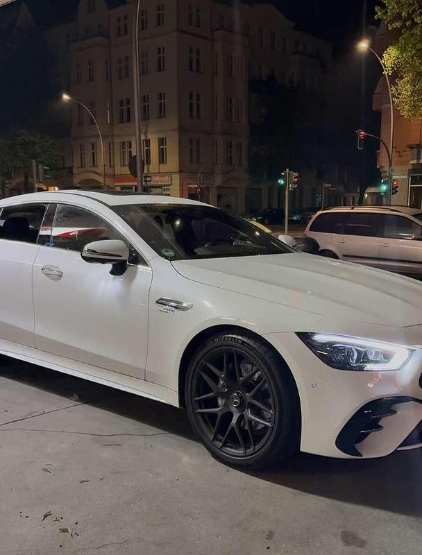 Weiß Gebraucht 2023 Mercedes AMG GT 53 AMG Coupé | 88.000 € - Bild 1/4