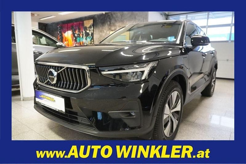 Schwarz Gebraucht 2022 Volvo XC40 SUV | 22.990 € (Superpreis) - Bild 1/4