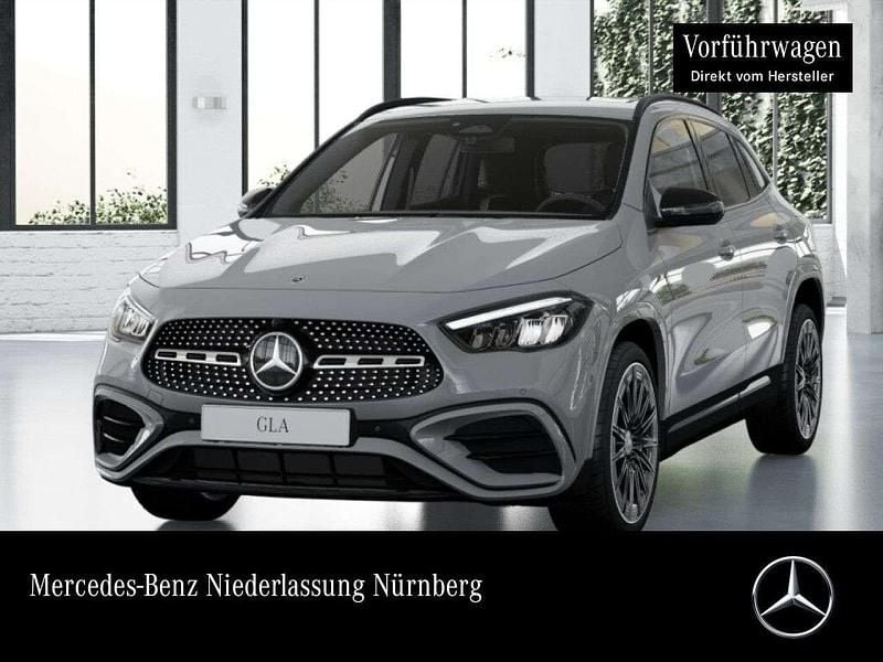 Schwarz Gebraucht 2025 Mercedes GLA200 AMG SUV | 43.250 € (Fairer Preis) - Bild 1/3