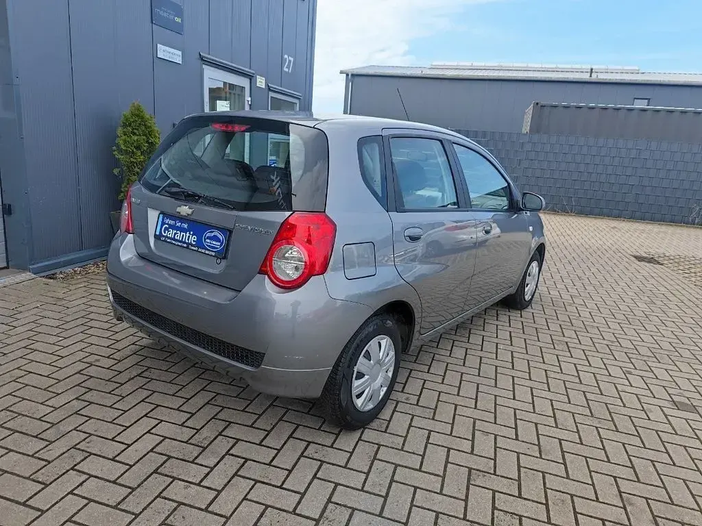 Używany Chevrolet Aveo LS 84 KM (61 kW) 2009 Szary Hatchback