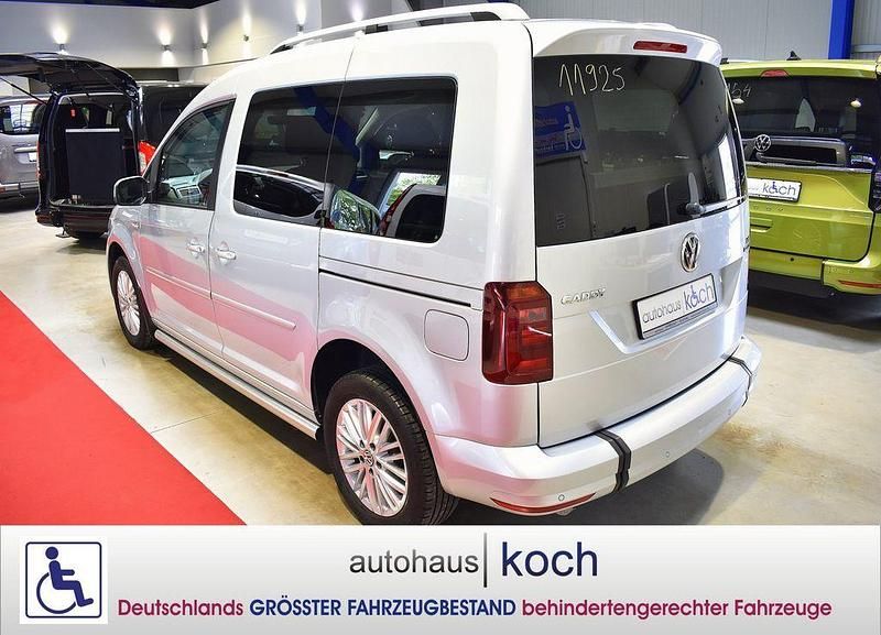 Gebraucht VW Caddy Comfortline 125 PS (91 kW) 2015 Reflexsilber Van / Kleinbus