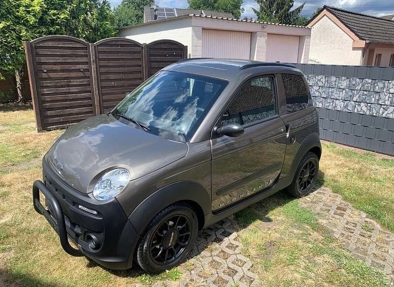 Braun Gebraucht 2016 Microcar M.Go Kleinwagen | 7.900 € (Fairer Preis) - Bild 1/4