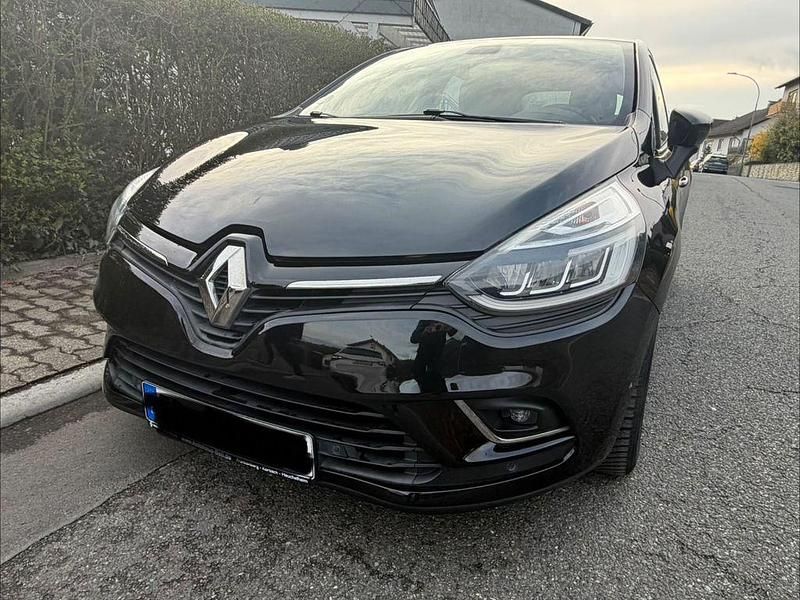 Gebraucht Renault Clio IV Intens 90 PS (66 kW) 2018 Schwarz Limousine