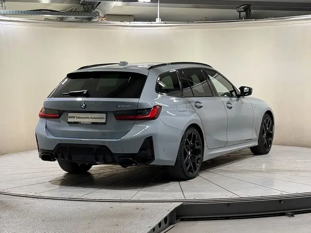 Gebraucht BMW M340 M Sport 374 PS (275 kW) 2025 Grau Kombi