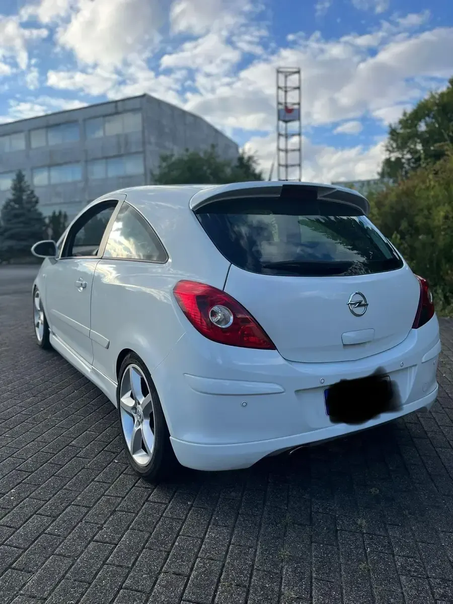 Gebraucht Opel Corsa OPC 125 PS (91 kW) 2009 Weiß Kleinwagen