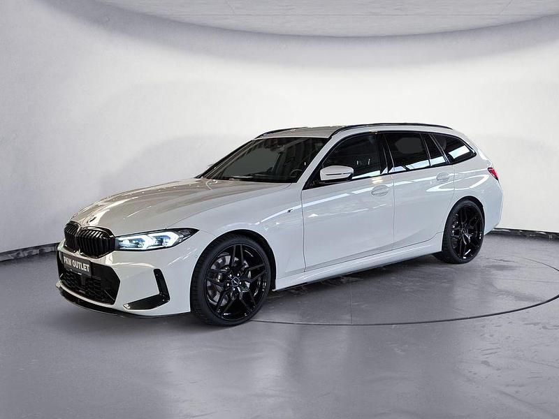 Weiß Gebraucht 2024 BMW 330 M Sport Kombi | 54.490 € (Teuer) - Bild 1/4