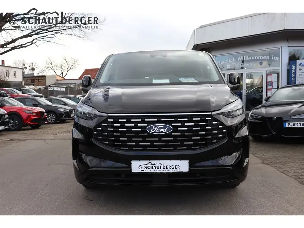 Neu Ford Tourneo Titanium 170 PS (125 kW) 2025 Schwarz Van / Kleinbus