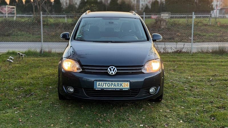 Gebraucht VW Golf VI Team 105 PS (77 kW) 2010 Blau Kleinwagen