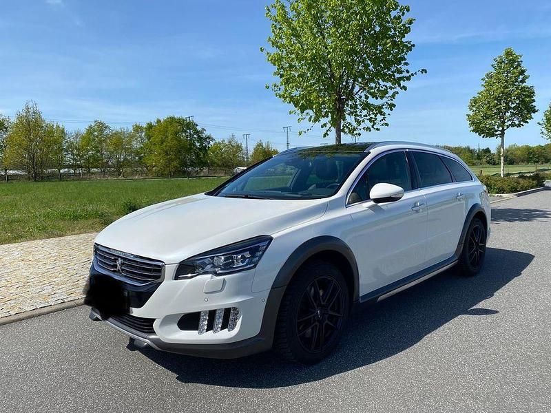 Weiß Gebraucht 2018 Peugeot 508 S Kombi | 14.650 € (Guter Preis) - Bild 1/4