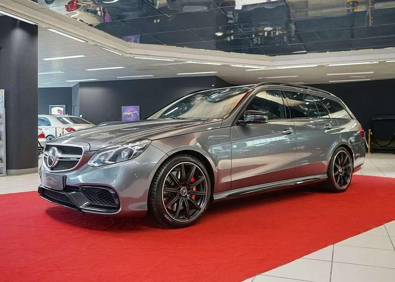 Gebraucht Mercedes E63 AMG AMG 585 PS (430 kW) 2016 Selenitgrau  metalliclack Kombi
