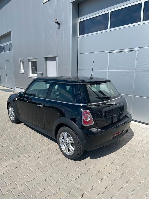 Usata Mini ONE 98 CV (72 kW) 2013 Nero Utilitaria