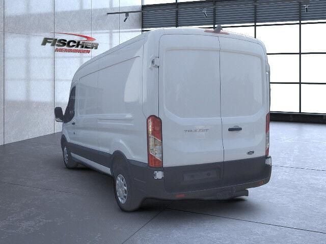 Gebraucht Ford Transit Trend 131 PS (96 kW) 2023 Frostweiß (weiß) Limousine