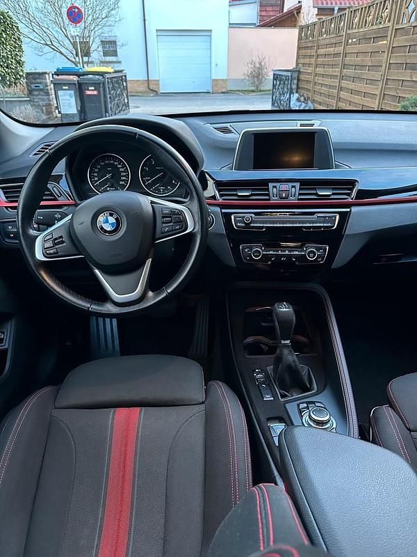 Gebraucht BMW X1 150 PS (110 kW) 2015 Schwarz SUV