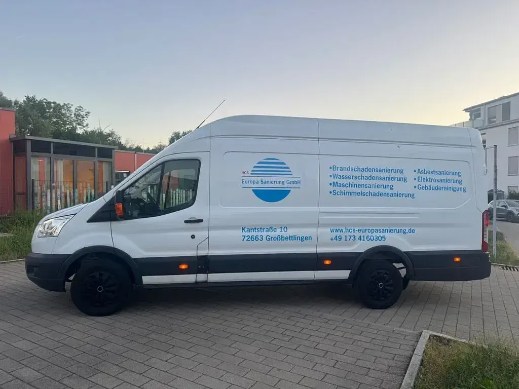 Gebraucht Ford Transit Trend 170 PS (125 kW) 2018 Weiß Van / Kleinbus