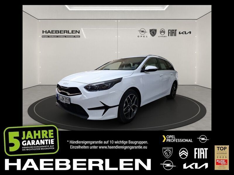 Weiß Gebraucht 2024 Kia Ceed Spirit Kombi | 24.980 € (Guter Preis) - Bild 1/4