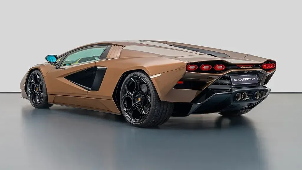 Gebraucht Lamborghini Countach 814 PS (598 kW) 2022 Braun Coupé