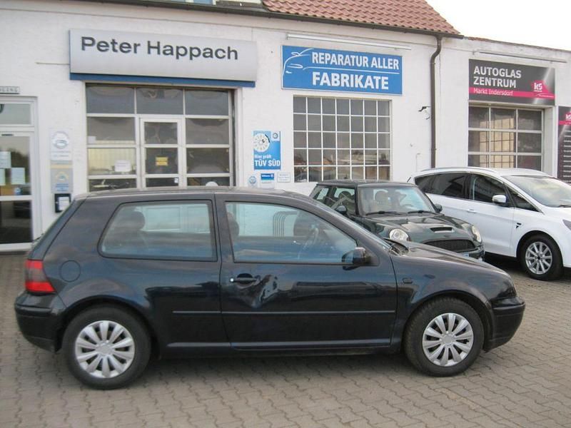 Gebraucht VW Golf IV Edition 116 PS (85 kW) 2001 Blau Limousine