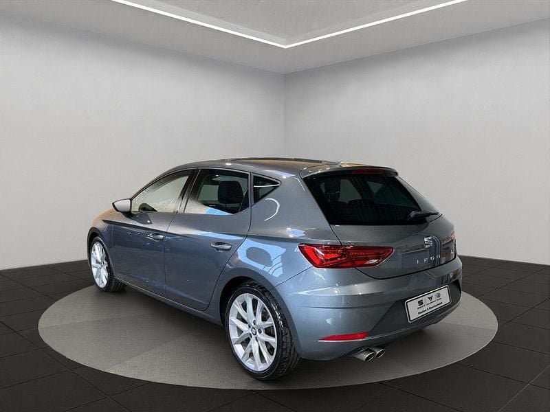 Second-hand Seat Leon FR 179 CP (131 kW) 2017 Gri Berlinǎ
