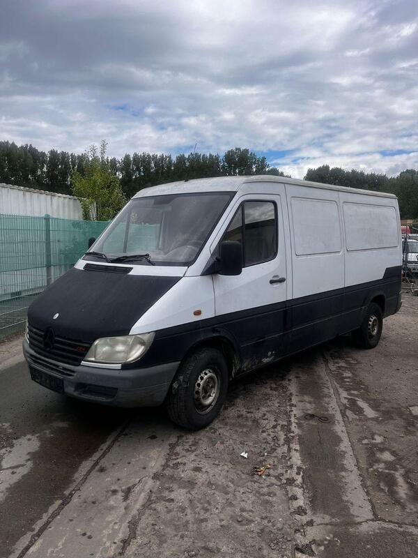 Weiß Gebraucht 2000 Mercedes Sprinter Van | 3.299 € (Fairer Preis) - Bild 1/4