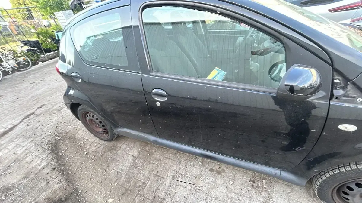Gebraucht Toyota Aygo 65 PS (47 kW) 2008 Schwarz Kleinwagen