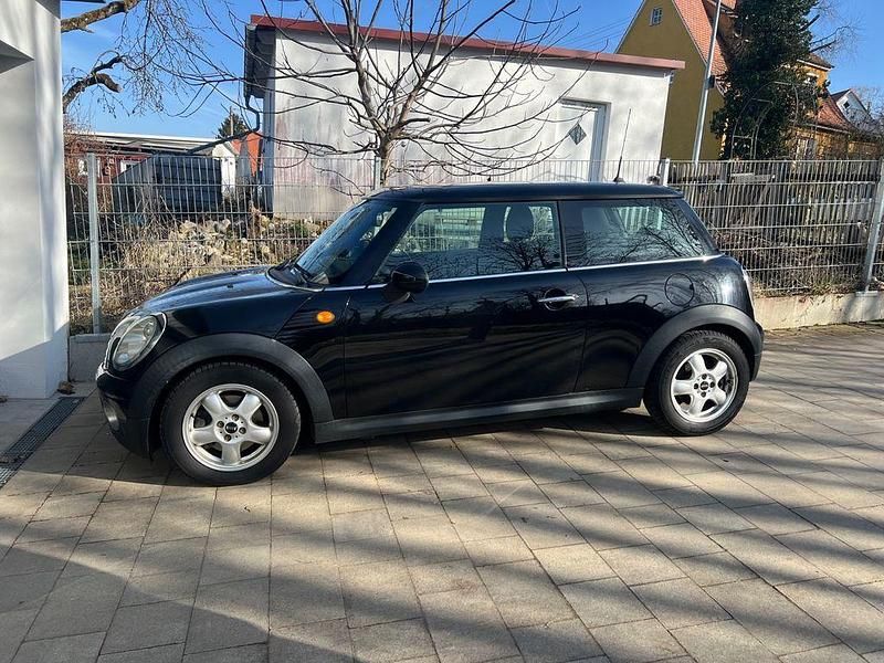 Gebraucht Mini Cooper 120 PS (88 kW) 2009 Schwarz Kleinwagen