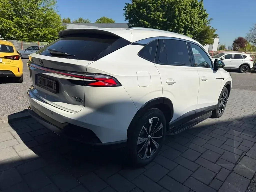 Usata MG HS 272 CV (200 kW) 2024 Bianco SUV