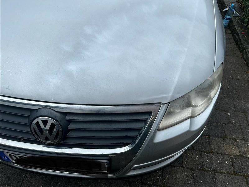 Usata VW Passat 140 CV (102 kW) 2006 Argento Station wagon