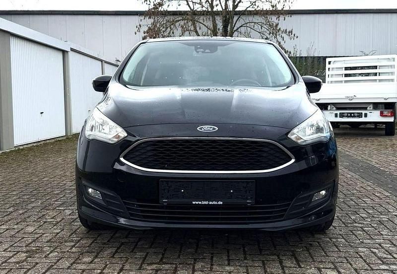 Gebraucht Ford C-MAX 125 PS (91 kW) 2019 Schwarz Van / Kleinbus