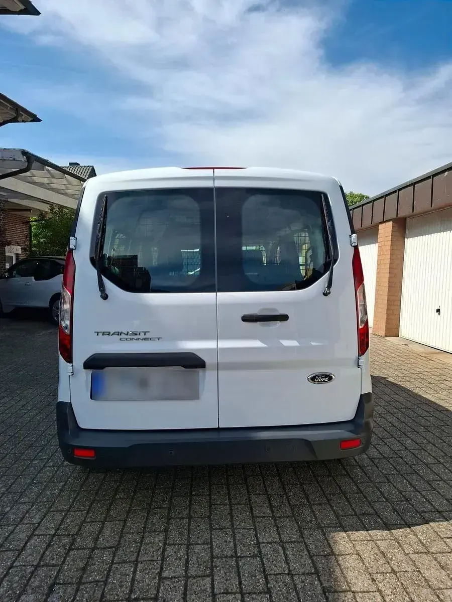 Gebraucht Ford Transit Connect 116 PS (85 kW) 2015 Weiß Van / Kleinbus