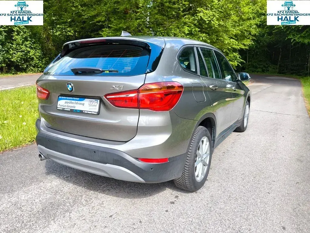 Second-hand BMW X1 Sport Line 140 CP (102 kW) 2017 Argintiu SUV