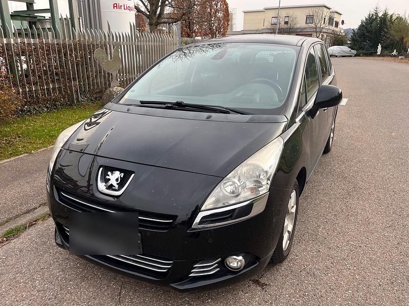 Schwarz Gebraucht 2012 Peugeot 5008 Van / Kleinbus | 2.500 € (Superpreis) - Bild 1/4