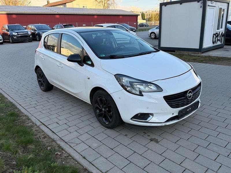 Gebraucht Opel Corsa Color Edition 101 PS (74 kW) 2016 Weiß Kleinwagen