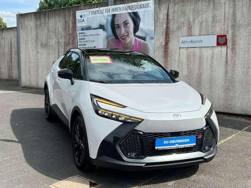 Weiß Neu 2025 Toyota C-HR Sport SUV | 38.950 € (Fairer Preis) - Bild 1/4